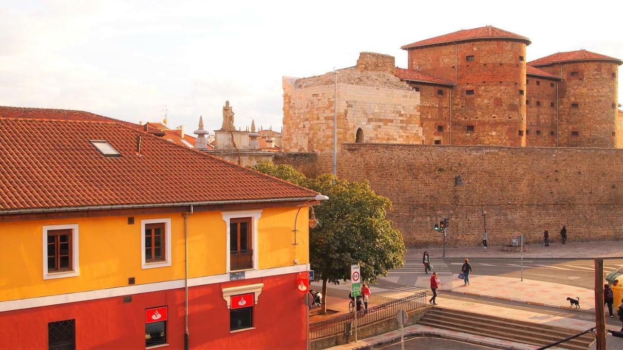 Housingleon - Muralla Εξωτερικό φωτογραφία