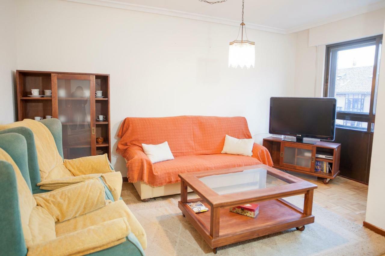 Housingleon - Muralla Εξωτερικό φωτογραφία