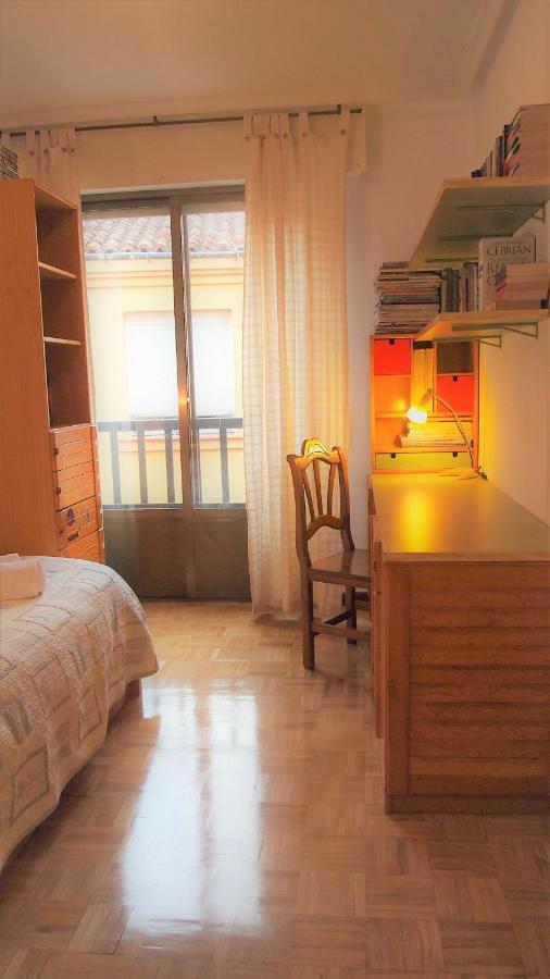 Housingleon - Muralla Εξωτερικό φωτογραφία